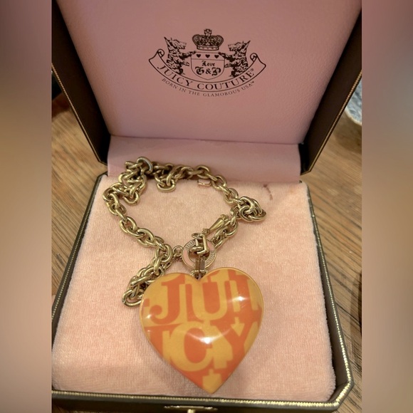 Vintage Juicy Couture Reversible Heart Charm on Short Gold Link Chain Necklace - Picture 2 of 5